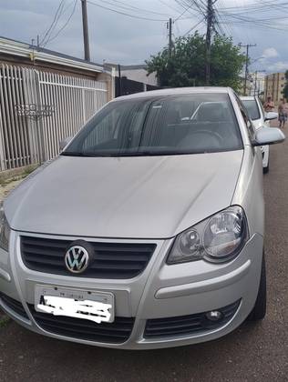 VOLKSWAGEN POLO 1.6 MI SPORTLINE 8V FLEX 4P MANUAL VOLKSWAGEN POLO 1.6 MI SPORTLINE 8V FLEX 4P MANUAL